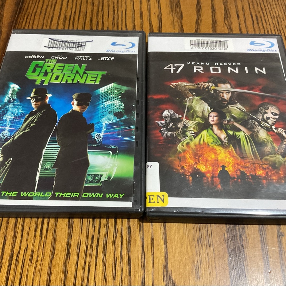 2 Blu-ray Discs Green Hornet & 47 Ronin